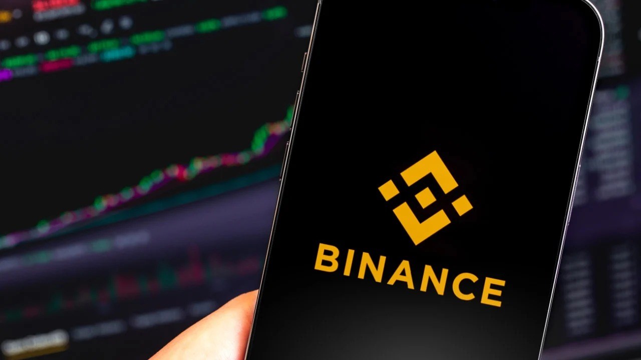 Binance, Fransa'ya Destek Oluyor