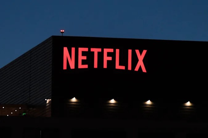 Rusya, Netflix'e devlet TV kanallarının canlı akışı şartı getirdi