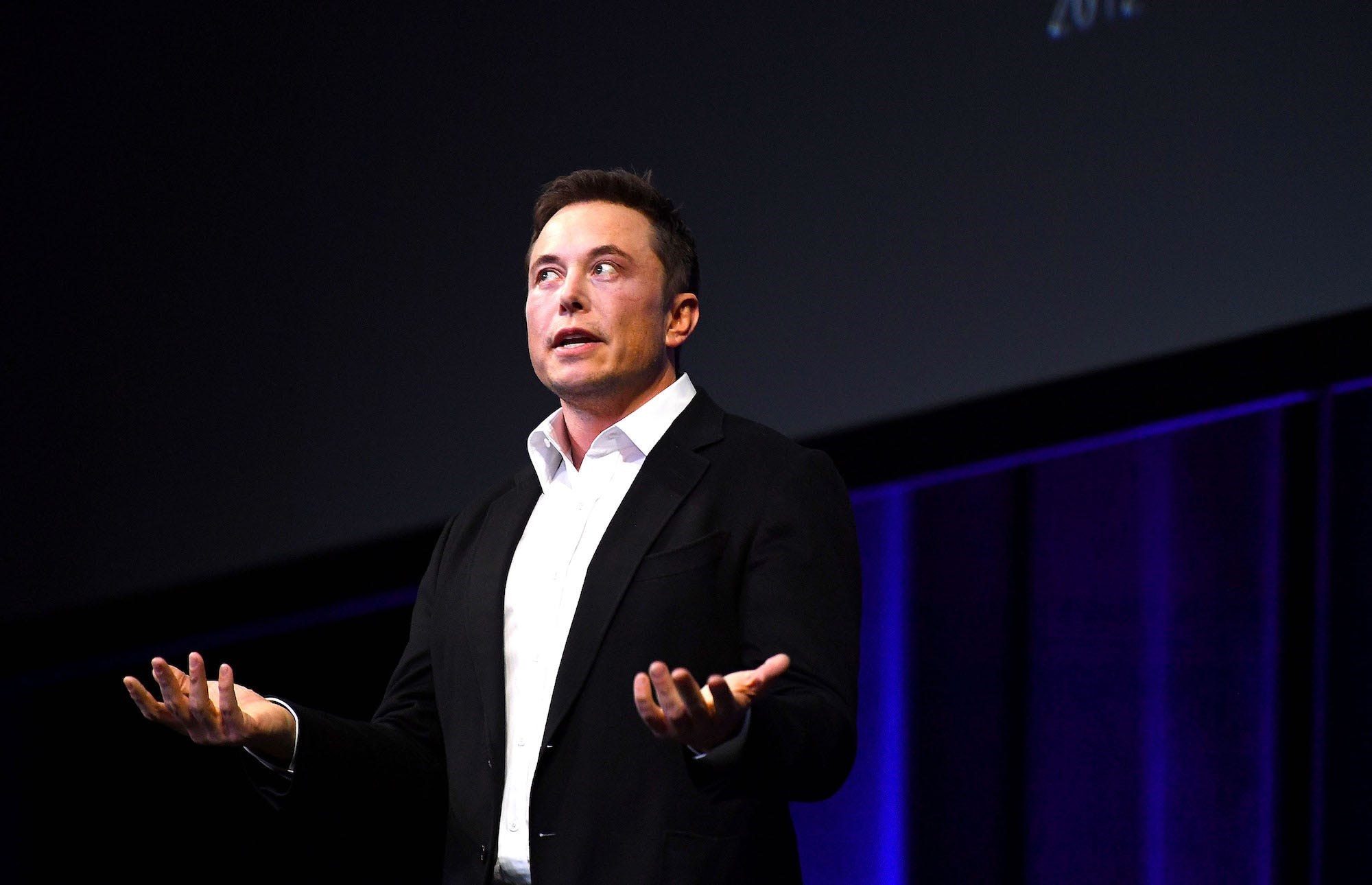 Tesla, 2022'de insansı robot projesine odaklanacak