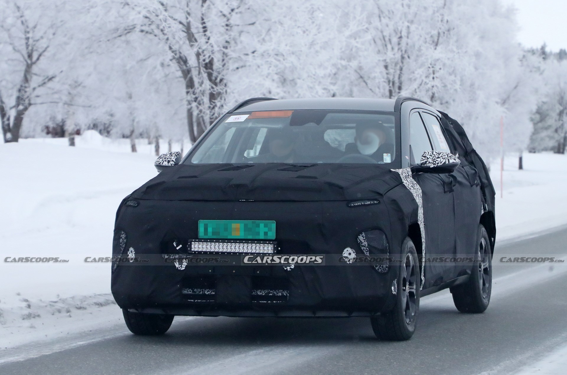 2024 Hyundai Kona kamuflajla karların arasında görüntülendi