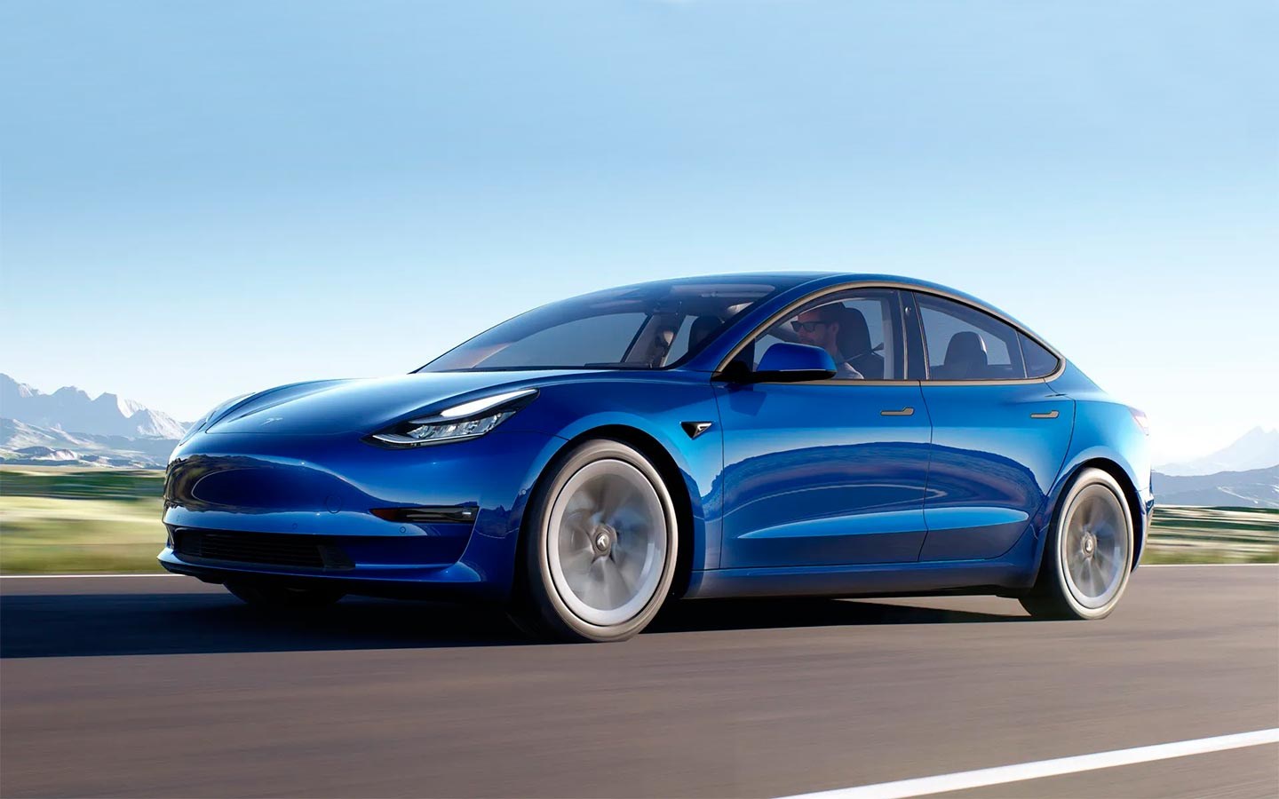 Tesla Model 3 ölümlü bir kazaya karıştı