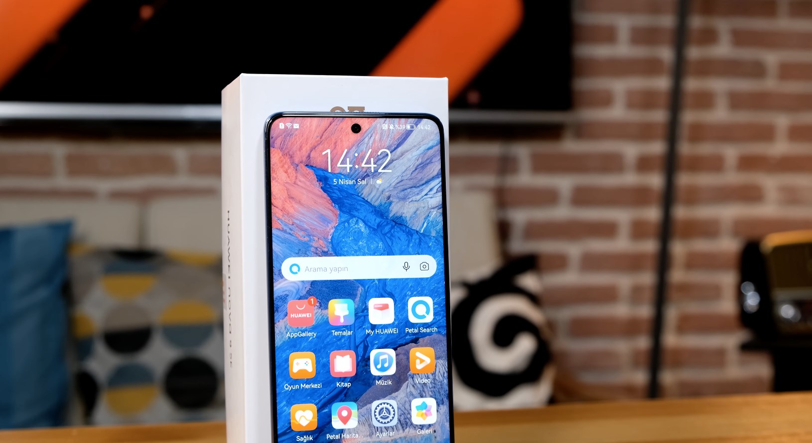 Yüksek hızlı şarj, çok başarılı ekran! Huawei Nova 9 SE inceleme