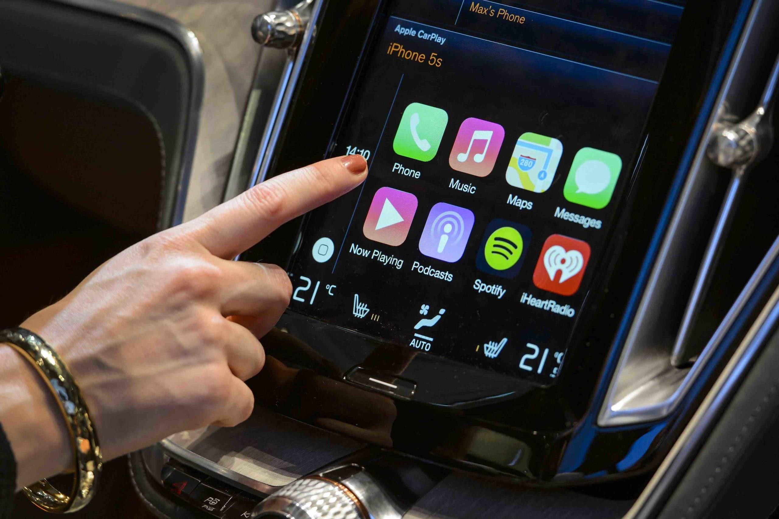 Apple kendi otomobilleri için yeni bir işletim sistemi geliştiri
