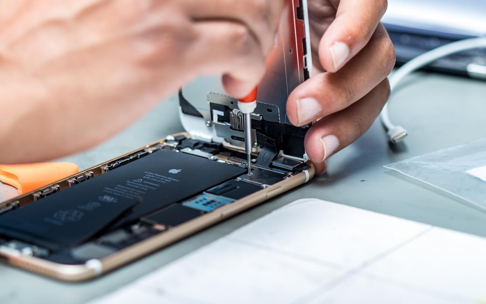 Yenilenmiş akıllı telefon satışları %15 arttı: Apple pazar lideri