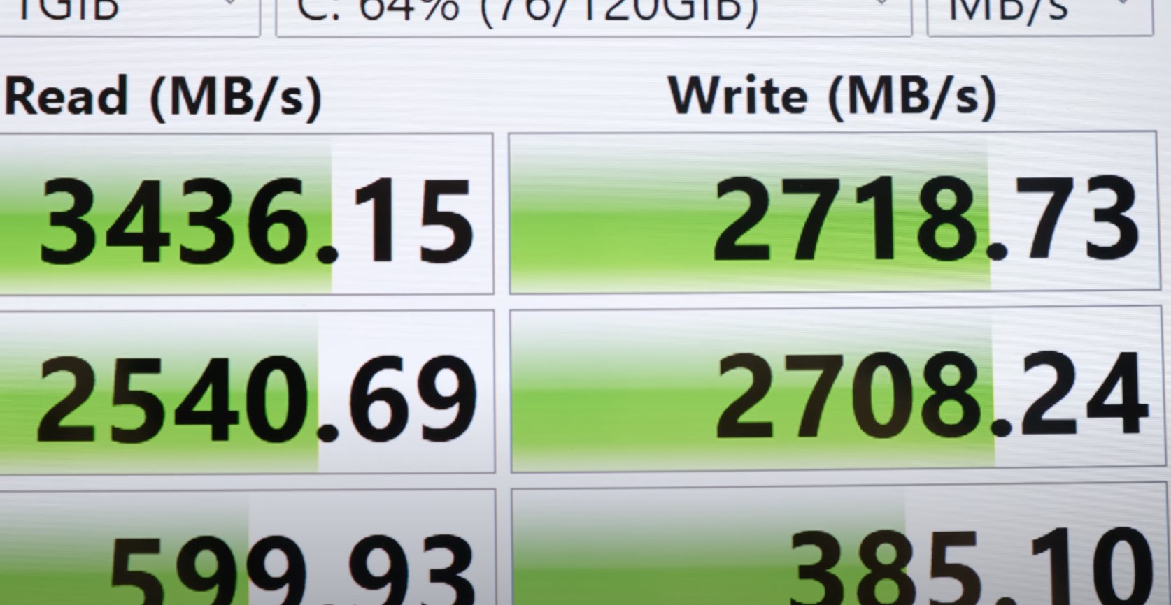 135W hızlı şarj destekli en güçlü MateBook - Huawei MateBook 16