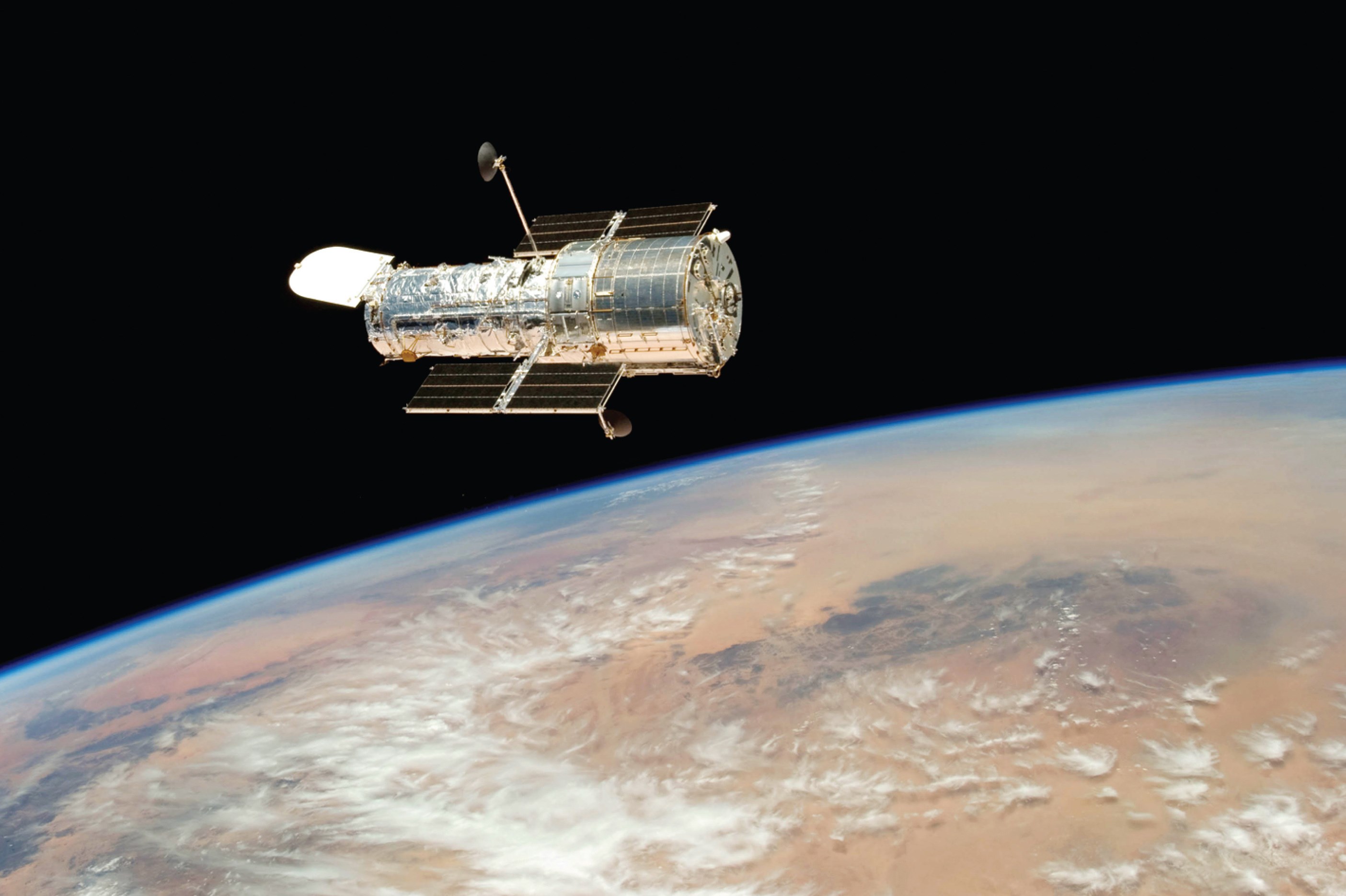 Hubble Uzay Teleskobu, 32. yaşını kutluyor