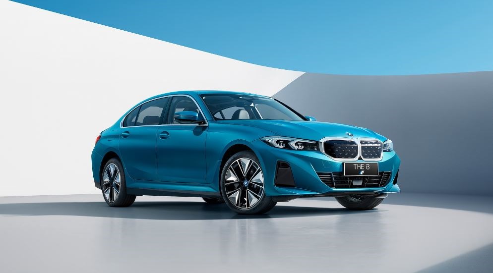 BMW'nin yeni platformu 'Neue Klasse', 3 Serisi EV ile gelecek