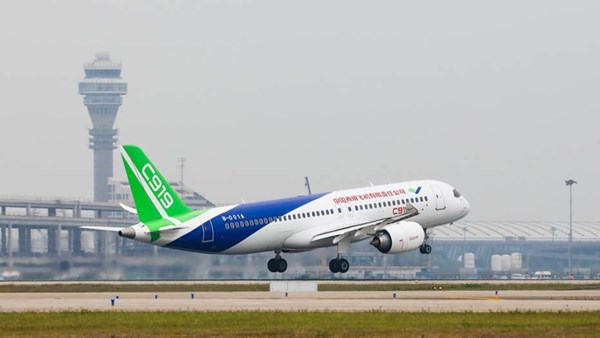 Çin, Airbus A320 ve Boeing 737 rakibi C919'un test uçuşunu tamamladı