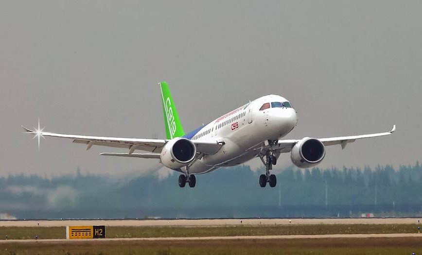 Çin, Airbus ve Boeing rakibi C919'un test uçuşunu tamamladı