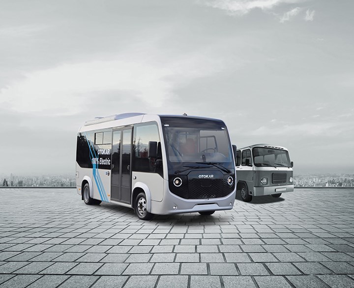 Otokar, yeni minibüsü Centro ve elektrikli e-Centro'yu sergiledi