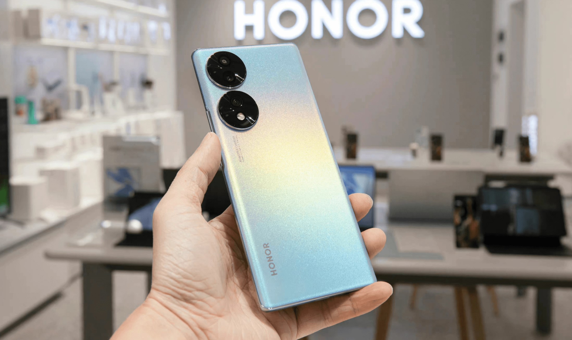Honor 70 tanıtıldı: İşte özellikleri ve fiyatı