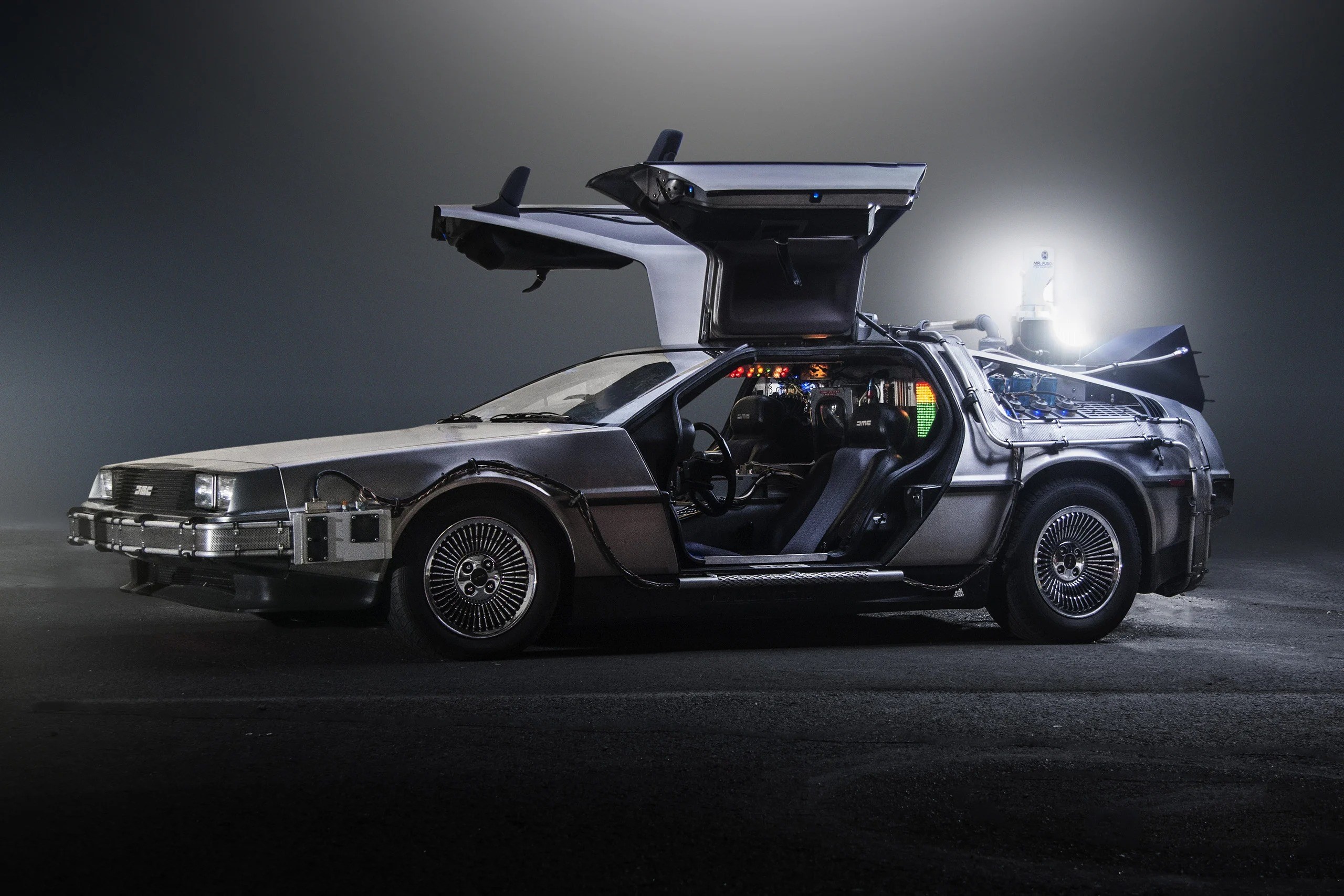 DeLorean, NFT ve Metaverse Odaklı Ticari Marka Başvurusu Yaptı