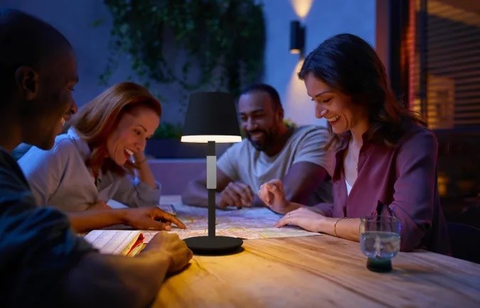 Philips Hue Go tanıtıldı: İşte özellikleri ve fiyatı