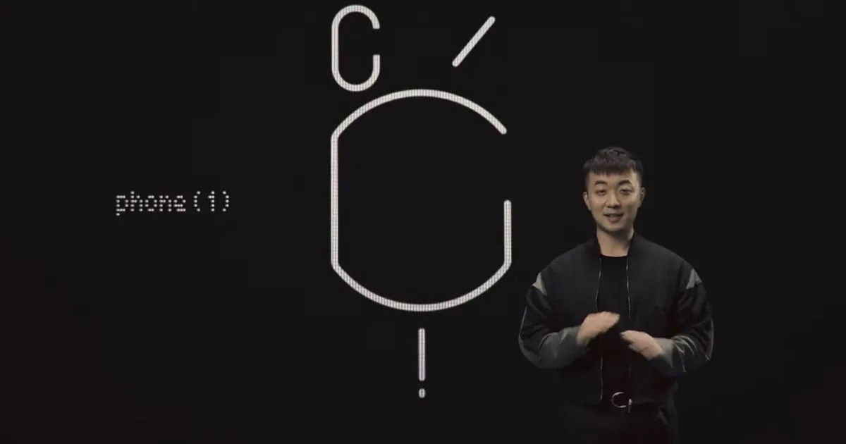 Carl Pei, akıllı telefonların “sıkıcı” olduğunu belirtti