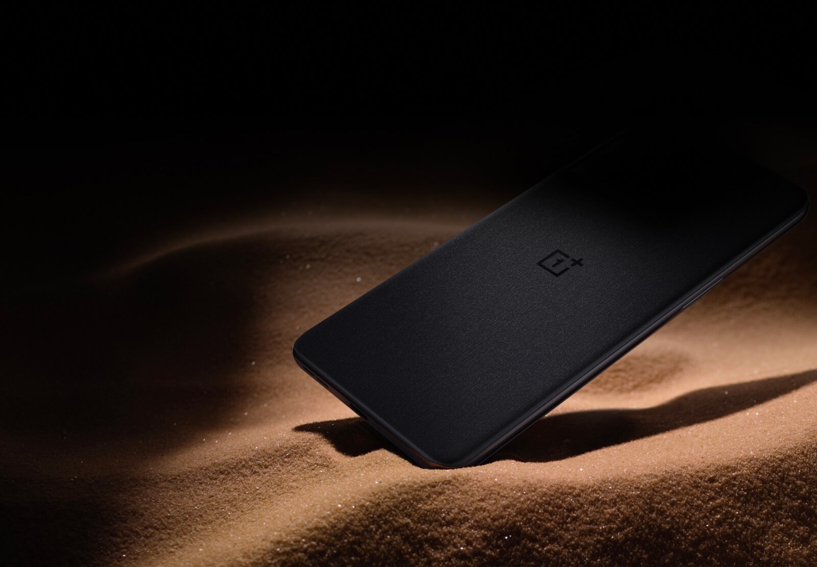 Amiral gemisi OnePlus 10T'nin tanıtım tarihi açıklandı