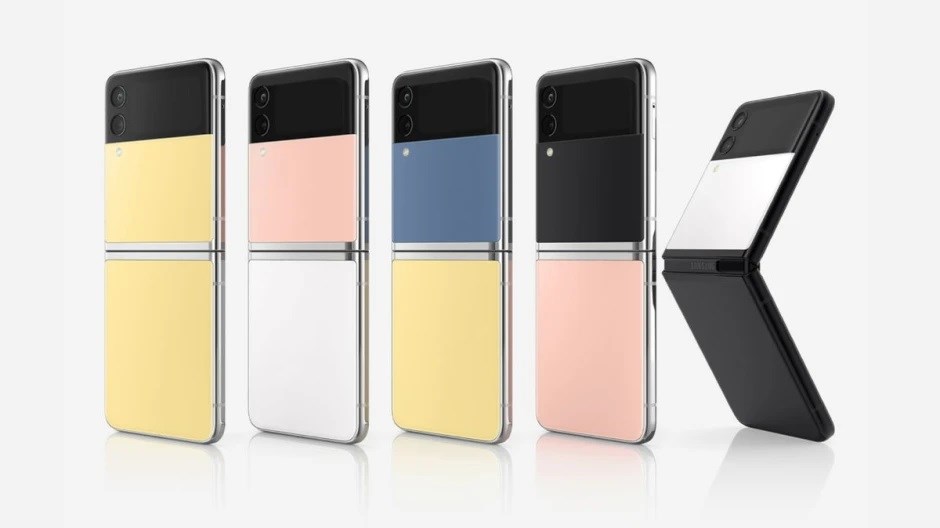 Katlanabilir telefonlar kabuğunu kırıyor