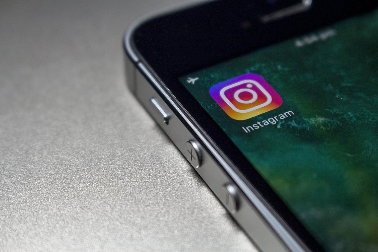 Instagram, daha uzun fotoğraf formatını test edecek