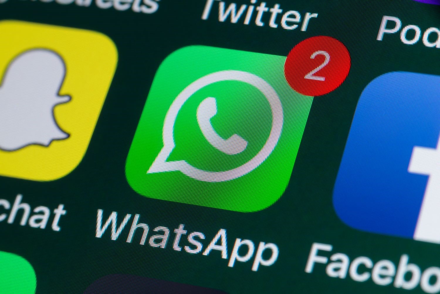WhatsApp telefon numaranızı gizlemenize izin verecek