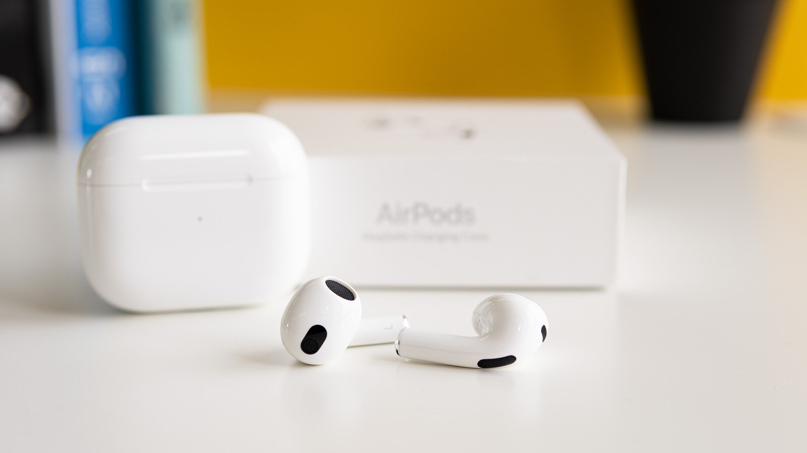 USB-C, AirPods'lara planlanandan daha erken gelebilir