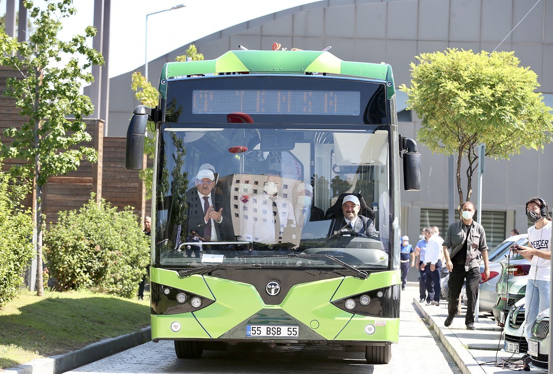 15 dakikada şarj olan yerli elektrikli otobüsler yola çıkıyor