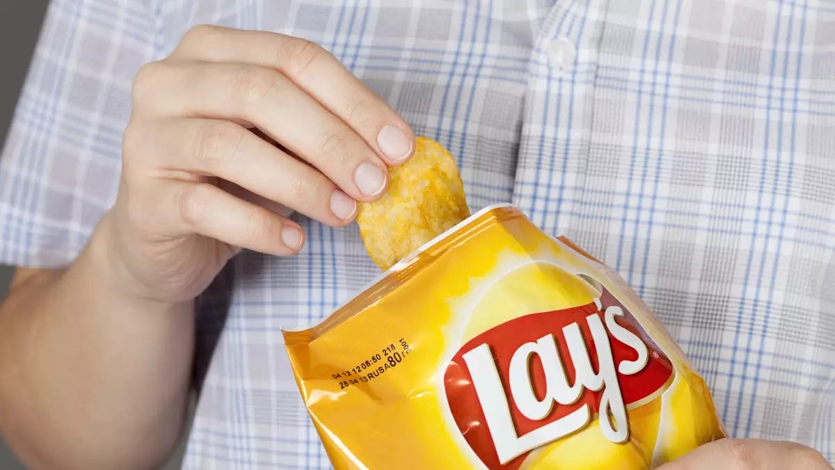 Cips üreticisi Lay's parmak yıkama makinesi çıkardı