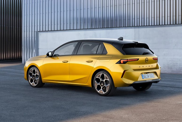 Yeni Opel Astra dıştan görünümü