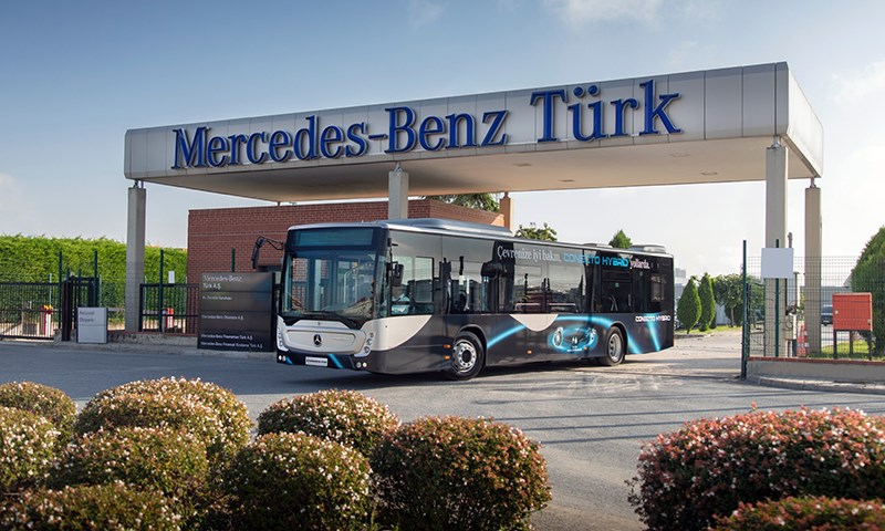 Yeni Mercedes-Benz Conecto hybrid Türkiye'de satışa sunuldu