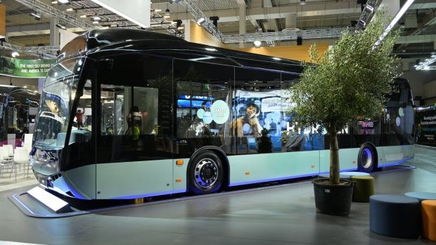 Karsan, hidrojenli otobüsü e-ATA Hydrogen'i dünyaya tanıttı
