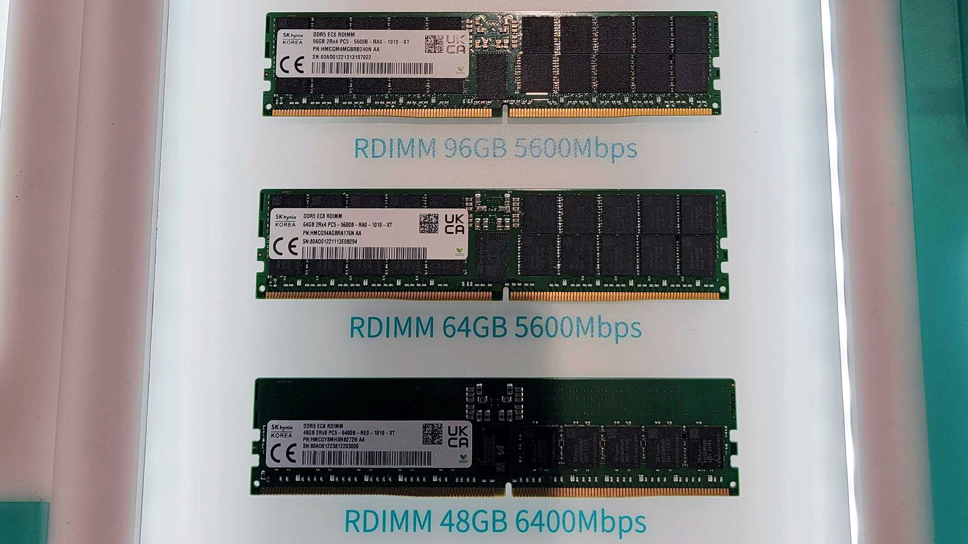 SK Hynix, sıra dışı 48 GB ve 96 GB DDR5 RAM modüllerini gösterdi