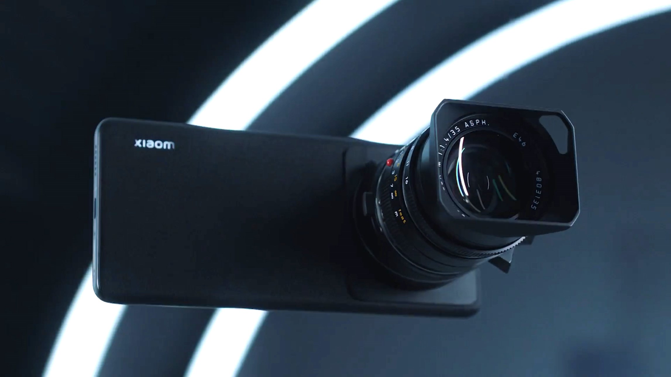 Xiaomi 12S Ultra Concept Leica M lens
