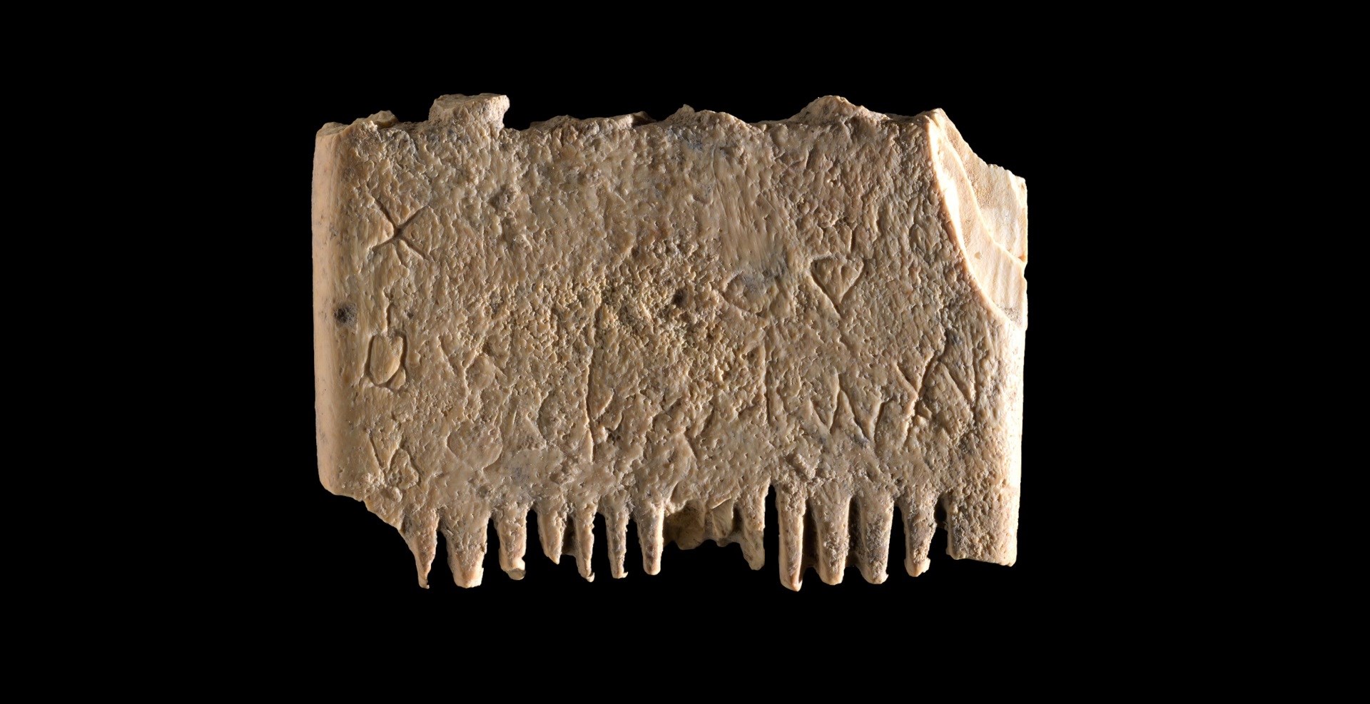 Arkeologlar ilk alfabeyle yazılan en eski okunaklı cümleyi keşfetti