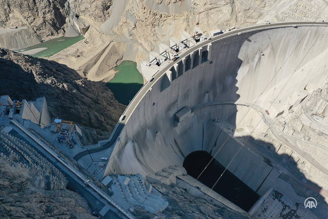 Dünyanın en yüksek beşinci barajı Yusufeli Barajı açıldı