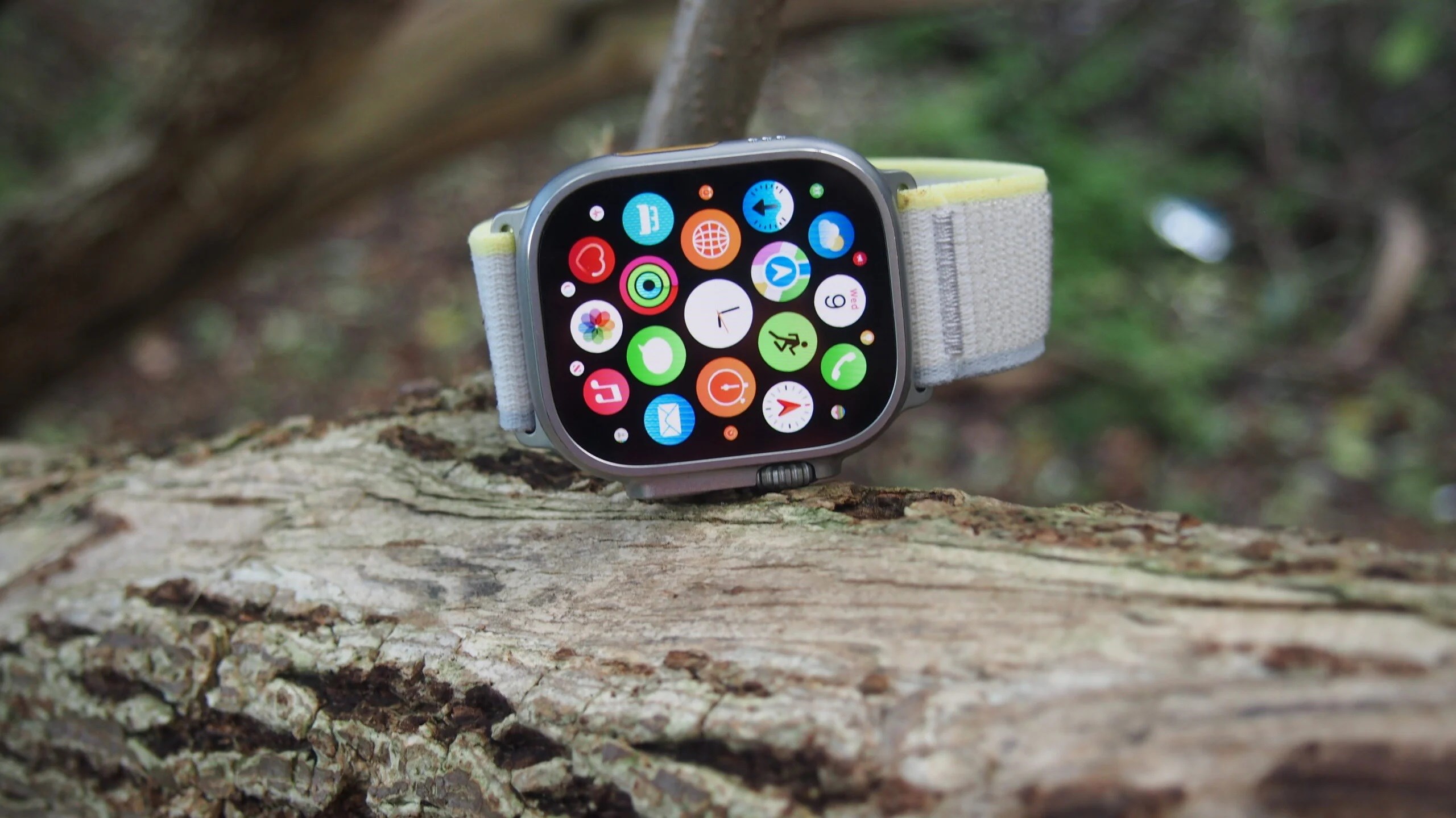 Apple Watch Ultra'nın siren özelliği bir düdükle karşılaştırıldı!