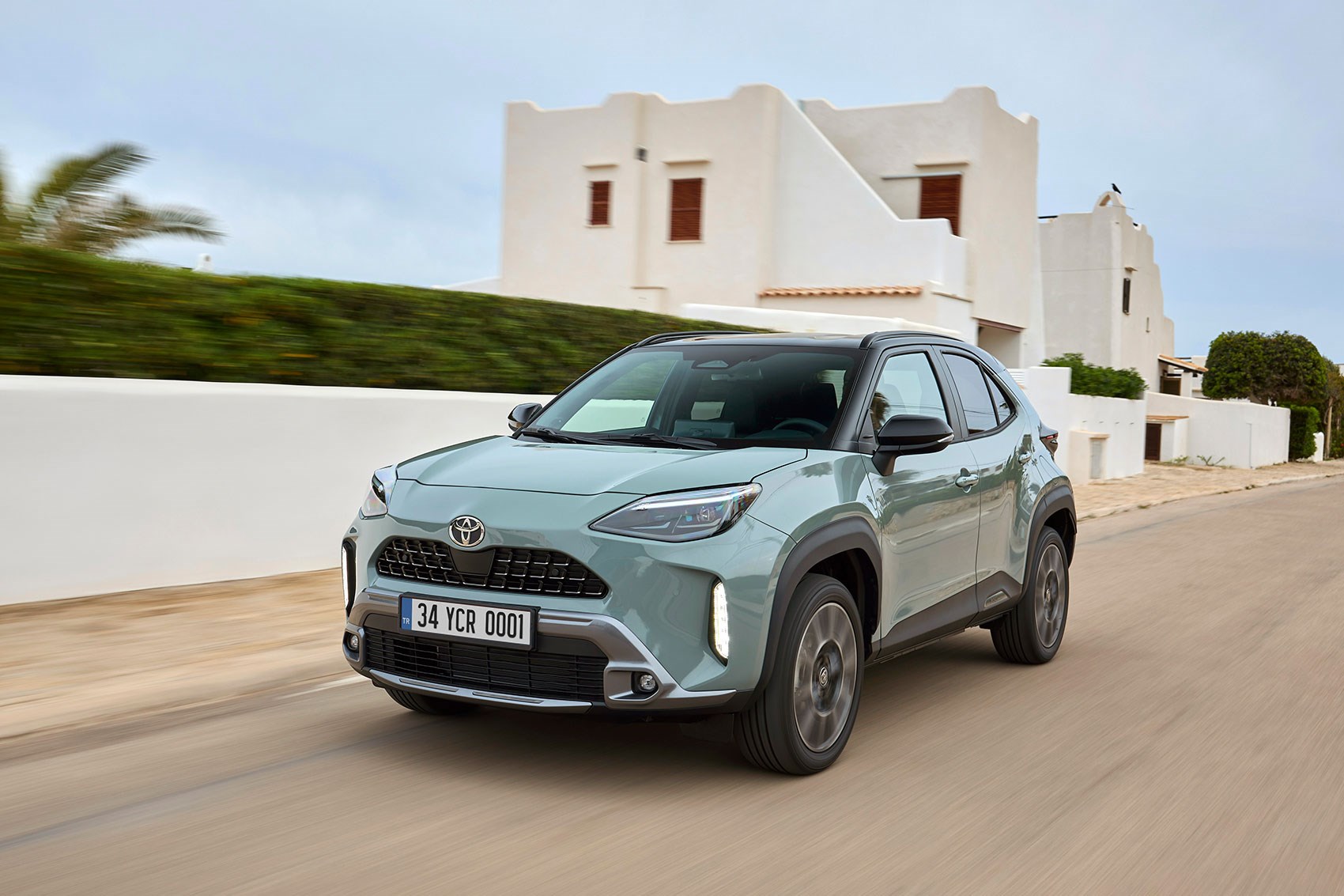 Toyota fiyat listesi: Sıfır Toyota araba fiyatları