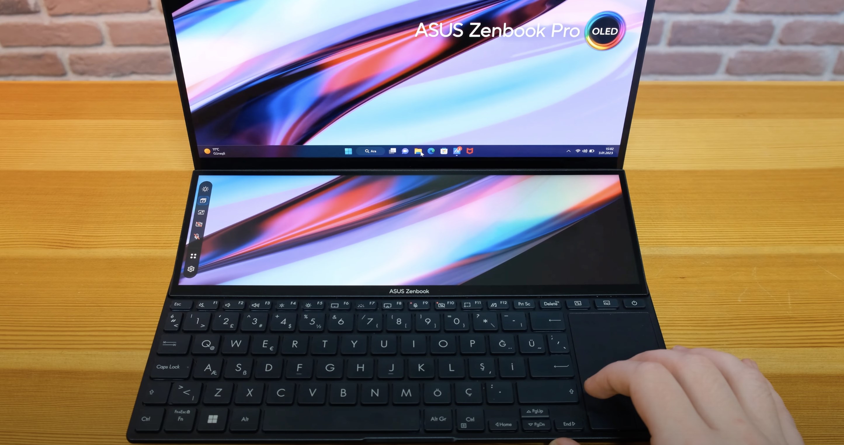 Asus Zenbook Pro 14 Duo OLED incelemesi!