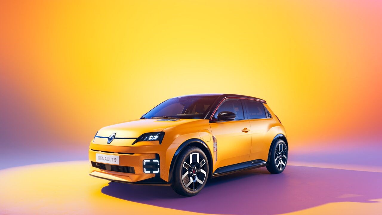 Renault fiyat listesi: Sıfır Renault araba fiyatları