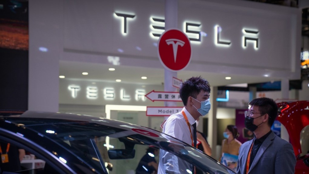 Tesla indirimleri Çin’de kriz yarattı! Araç sahipleri şikayetçi