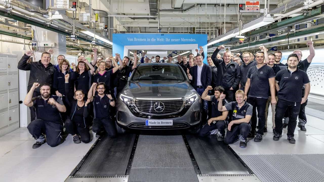 Mercedes-Benz, 93 bin çalışanına 7.900 dolar ikramiye verecek