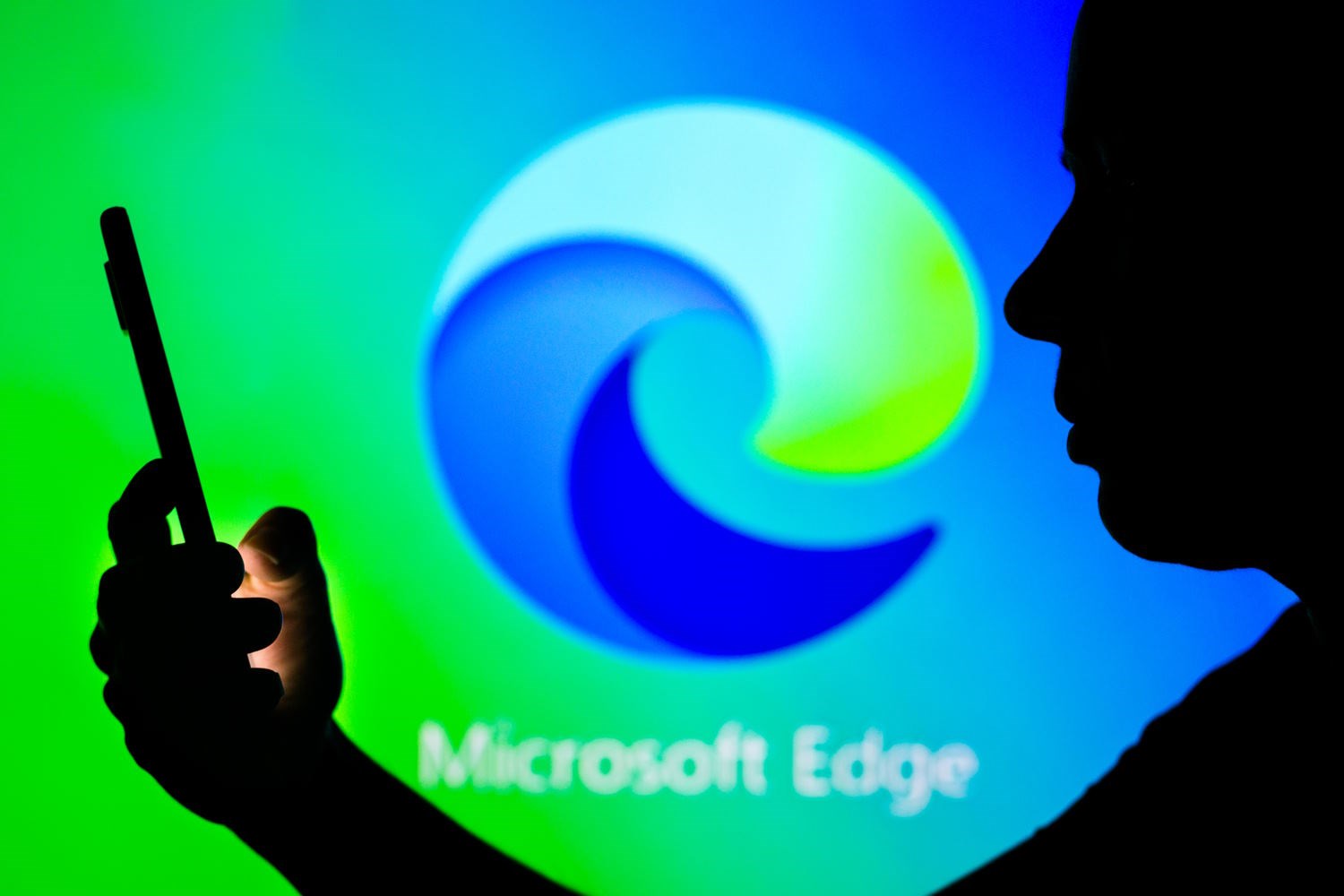 Microsoft Edge'de iki sekme yan yana açılabilecek