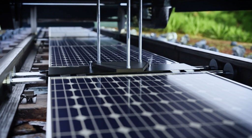 Raylara döşenen güneş panelleri ile elektrik üretmek
