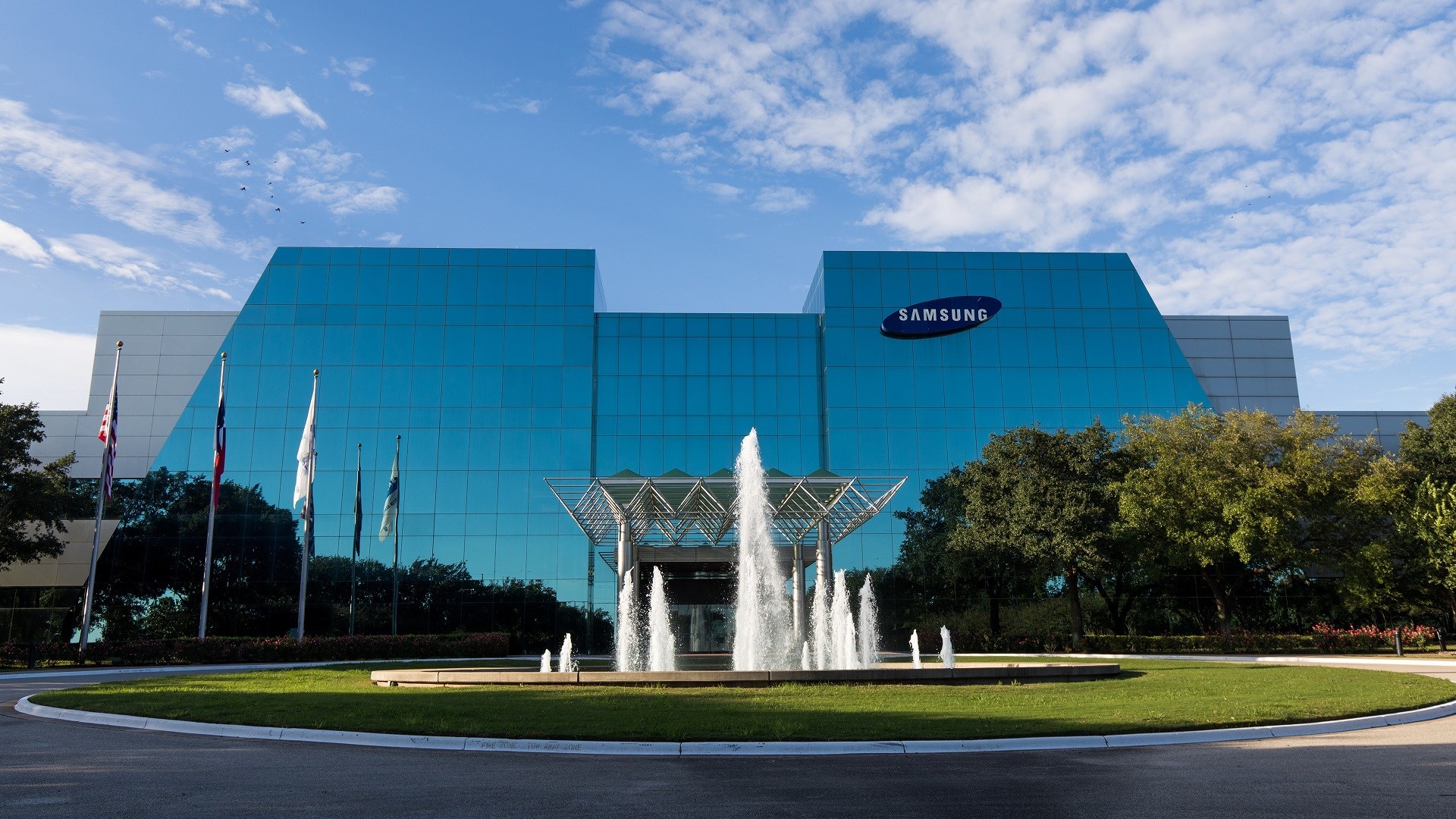 Samsung, büyük düşüşe rağmen yatırımlarını azaltmayacak