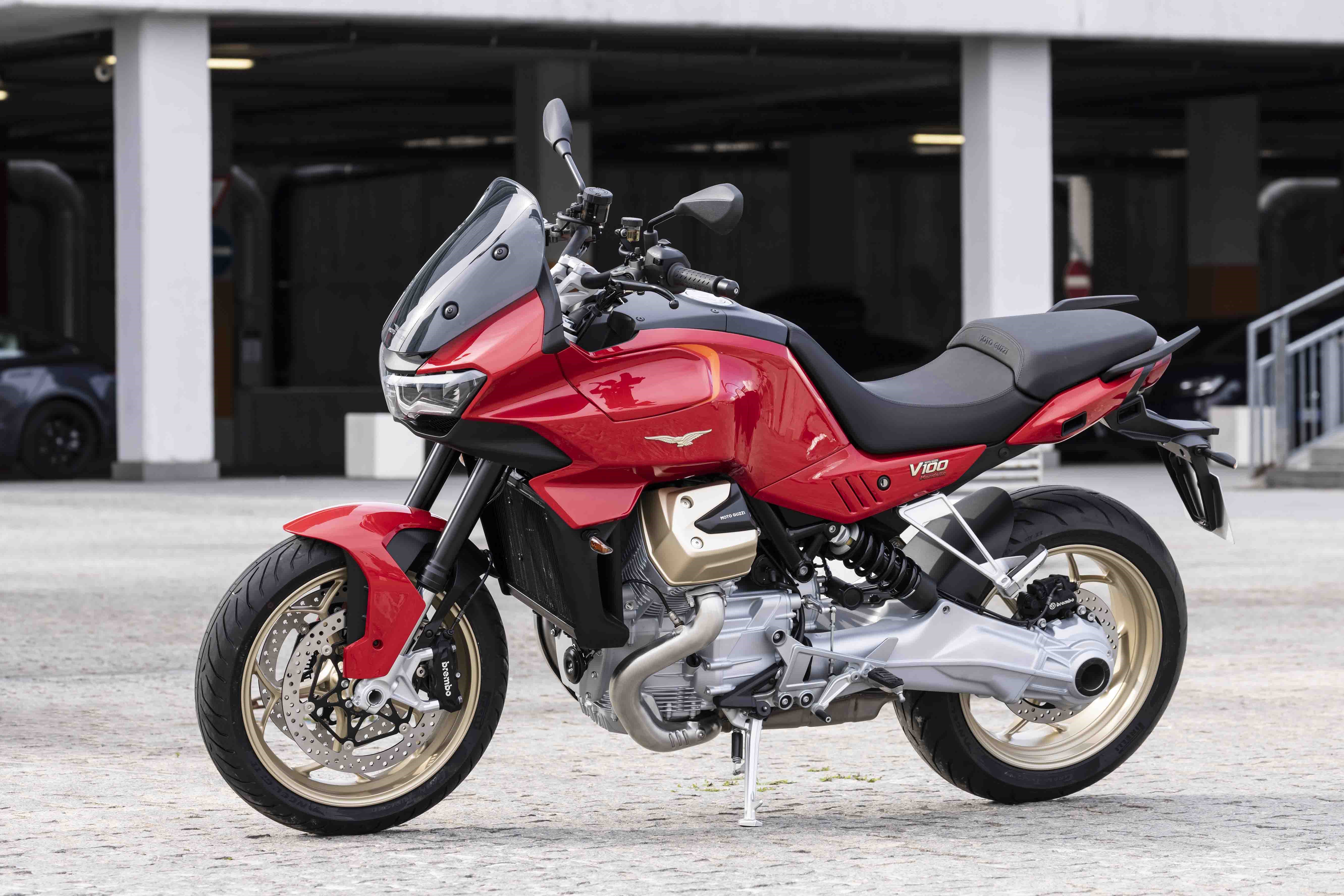 Moto Guzzi V100 Mandello Türkiye'de: İşte fiyatı ve özellikleri