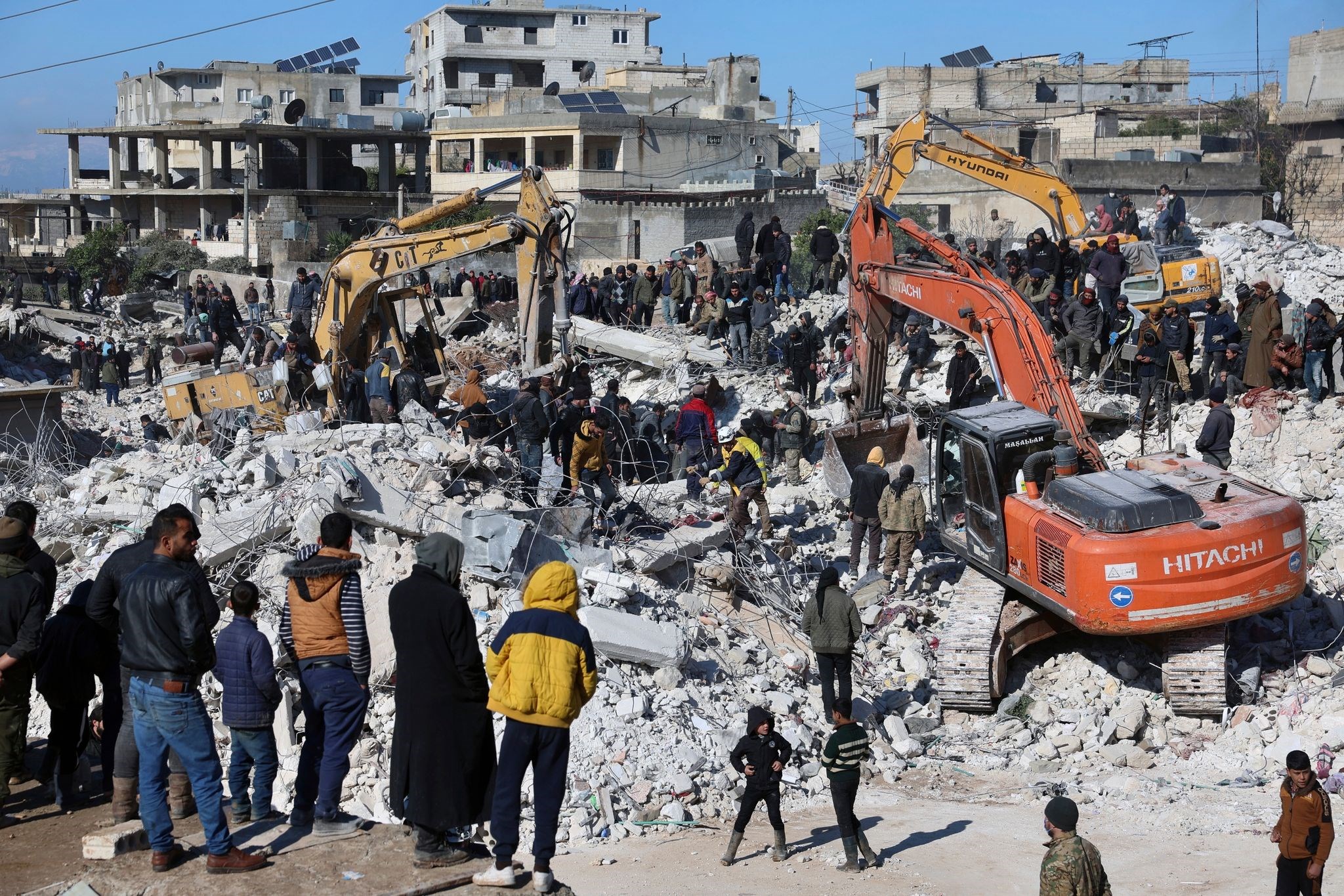 Depremde hayatını kaybeden kişi sayısı 100.000'i geçebilir