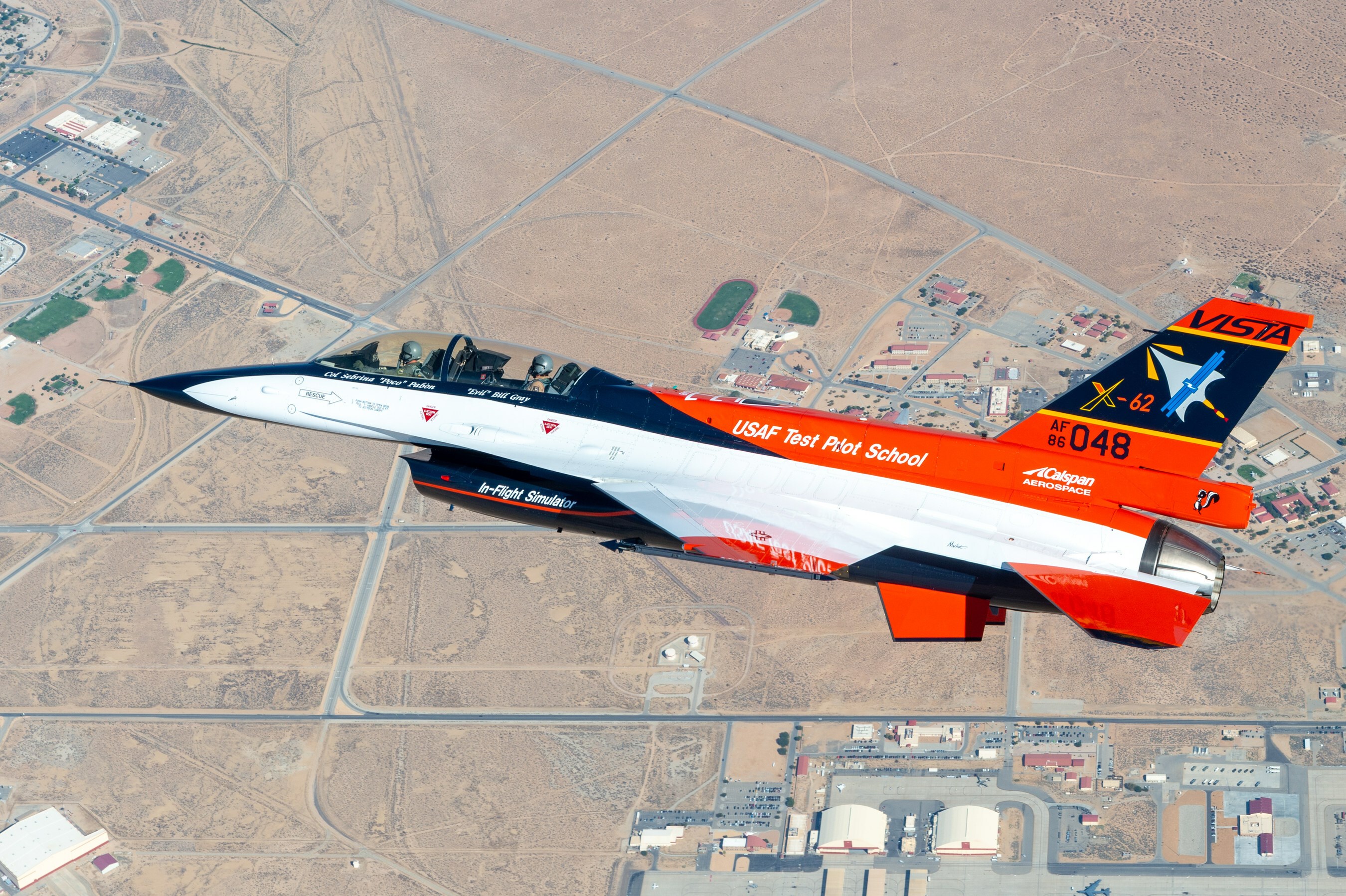 Yapay zeka bu kez F-16 savaş uçağı uçurdu