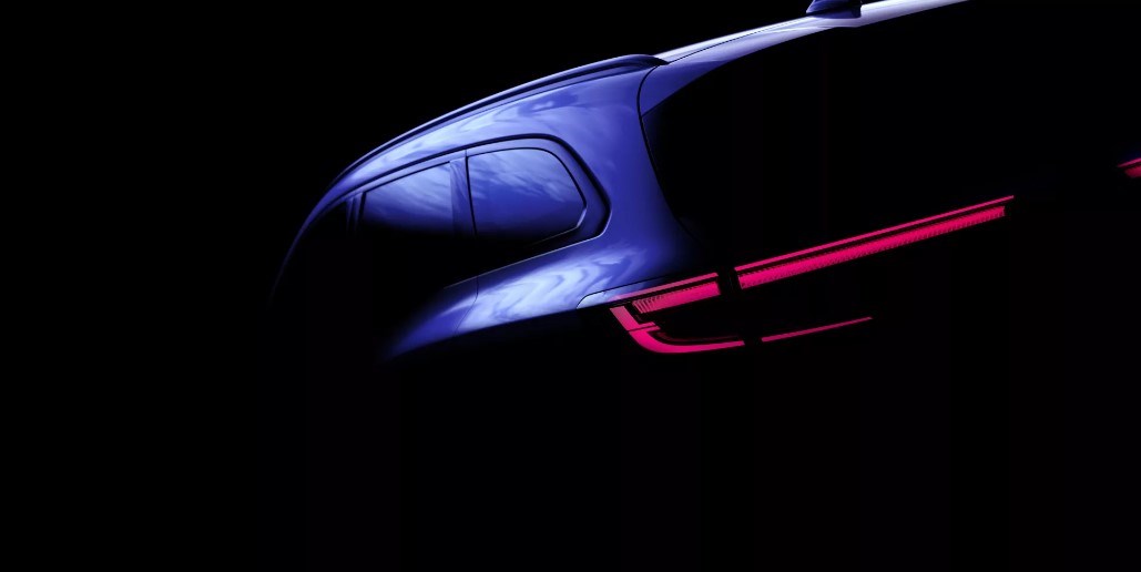 2024 Renault Espace SUV'un yeni ipucu görselleri paylaşıldı