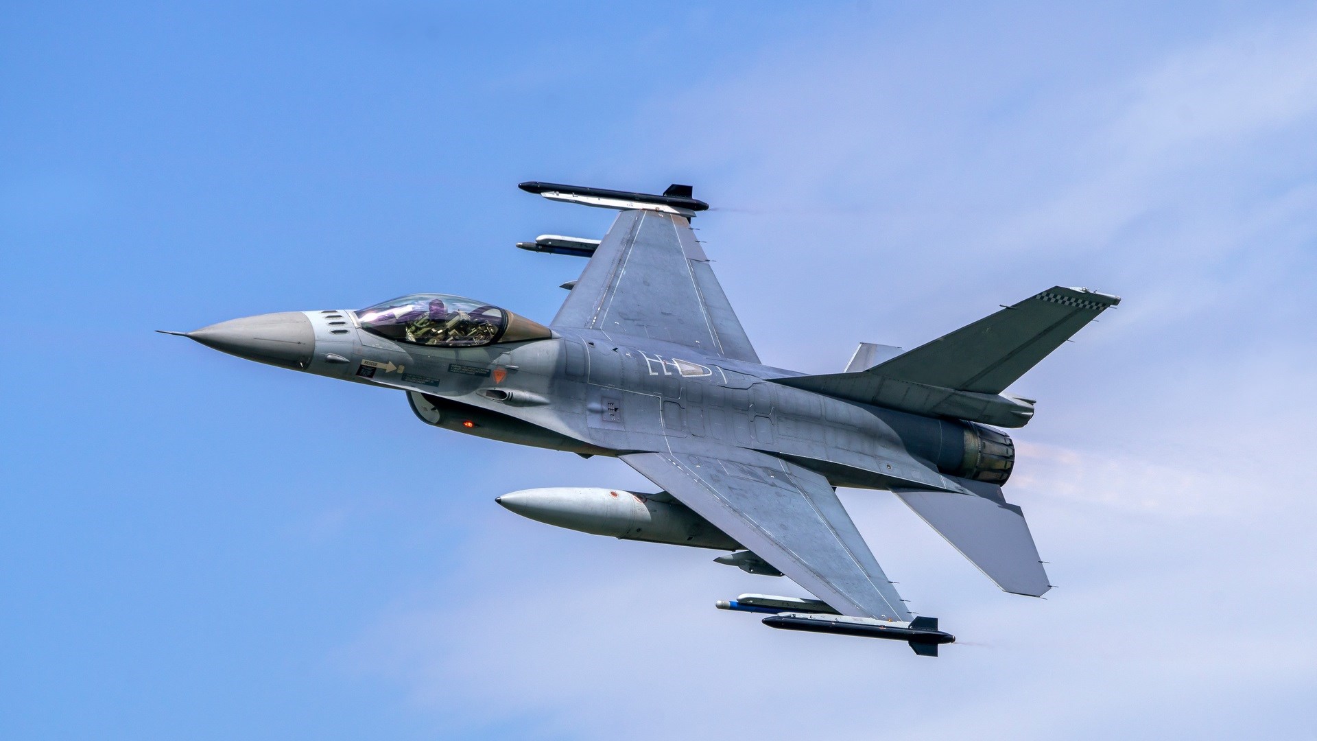 Uzayda bizi bekleyenlerin anahtarı savaş pilotlarında olabilir