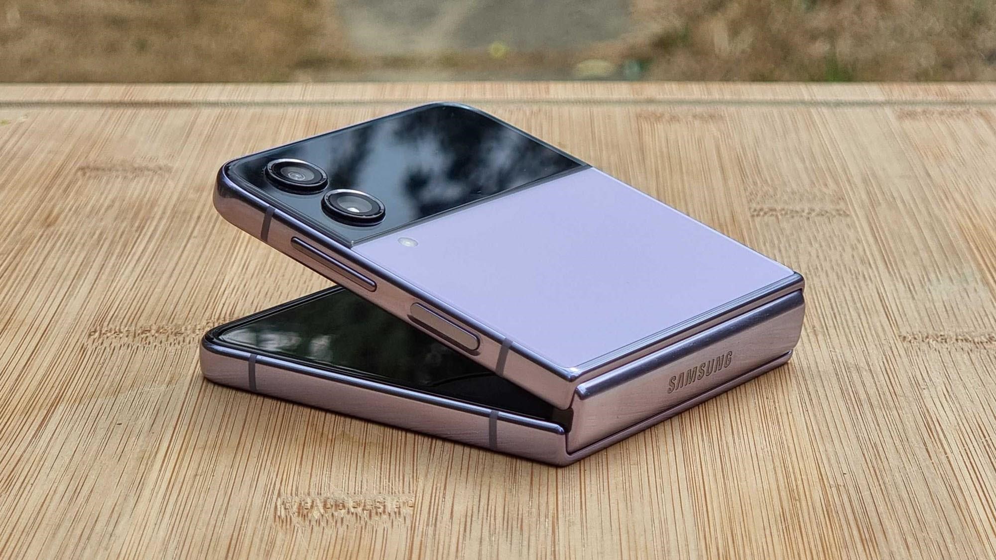 Galaxy Z Flip 4 Цена