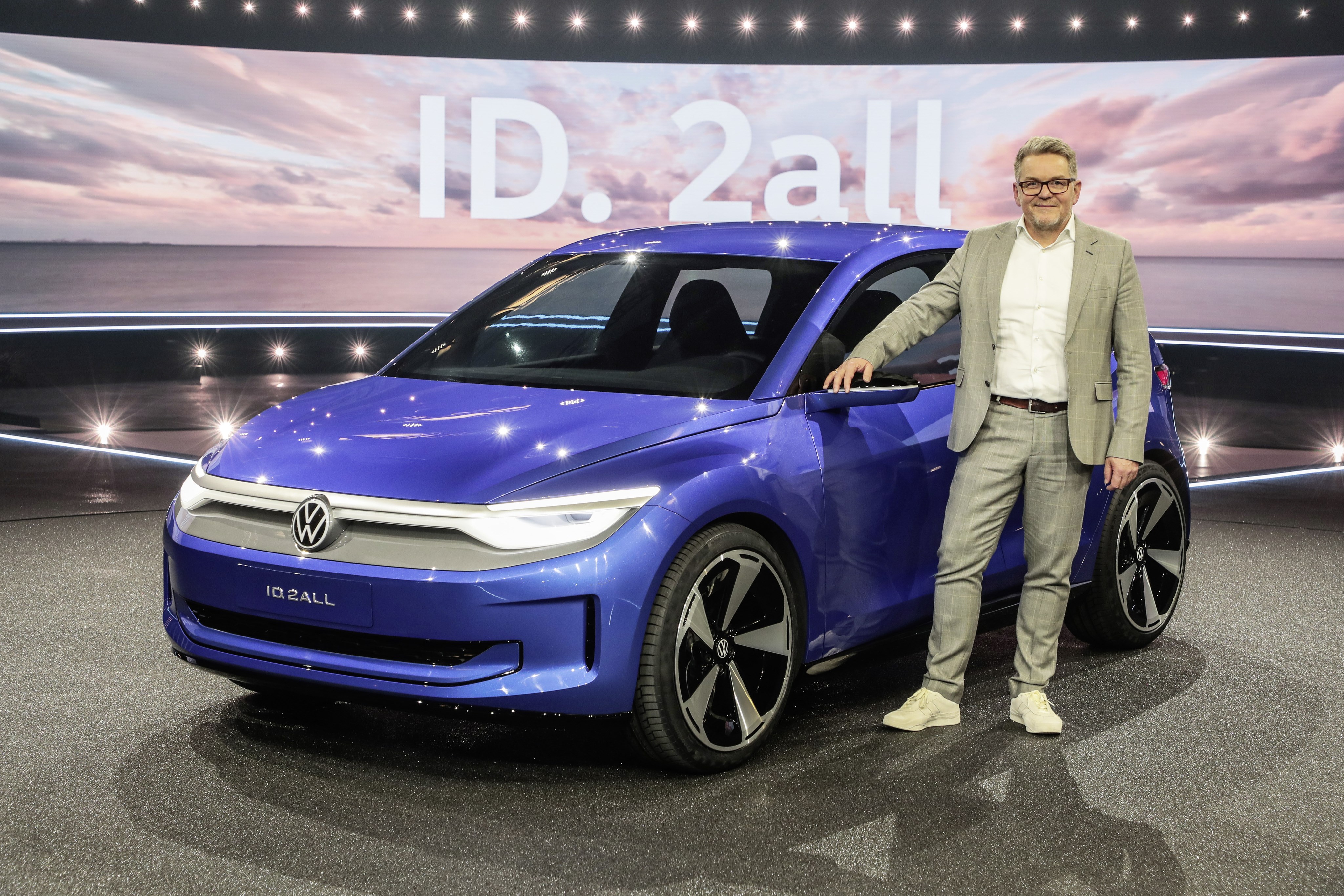 Volkswagen en ucuz elektrikli otomobilini tanıttı: İşte ID. 2all