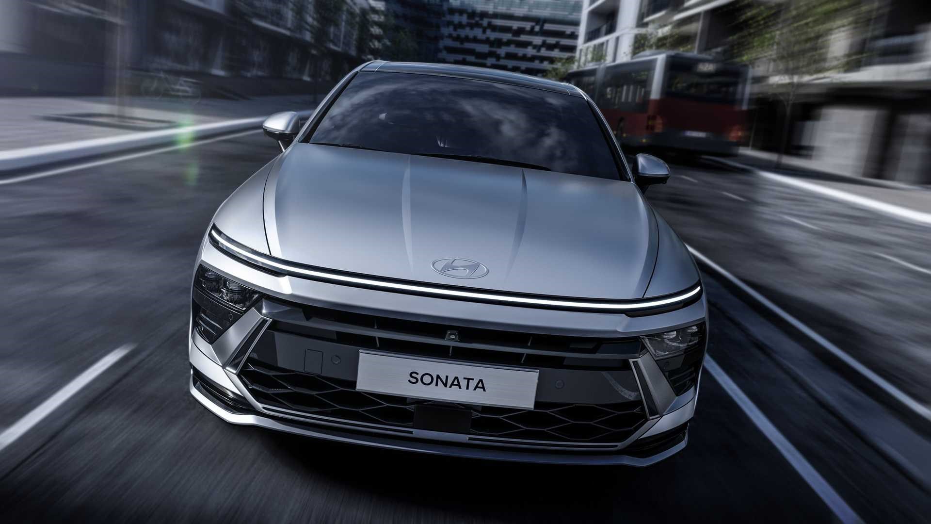 2024 Hyundai Sonata tanıtıldı İşte yenilenen tasarımı DonanımHaber
