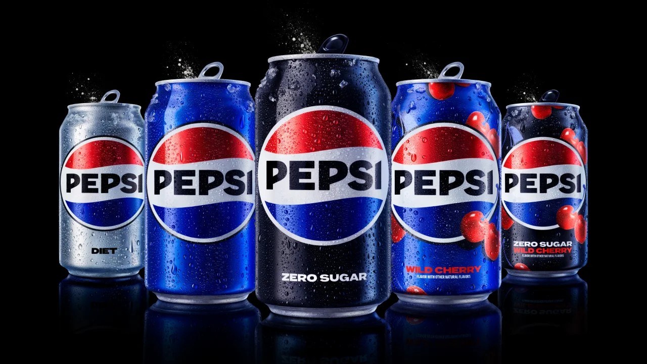 Pepsi 15 yıl sonra ilk kez logosunu değiştirdi: İşte yeni logo